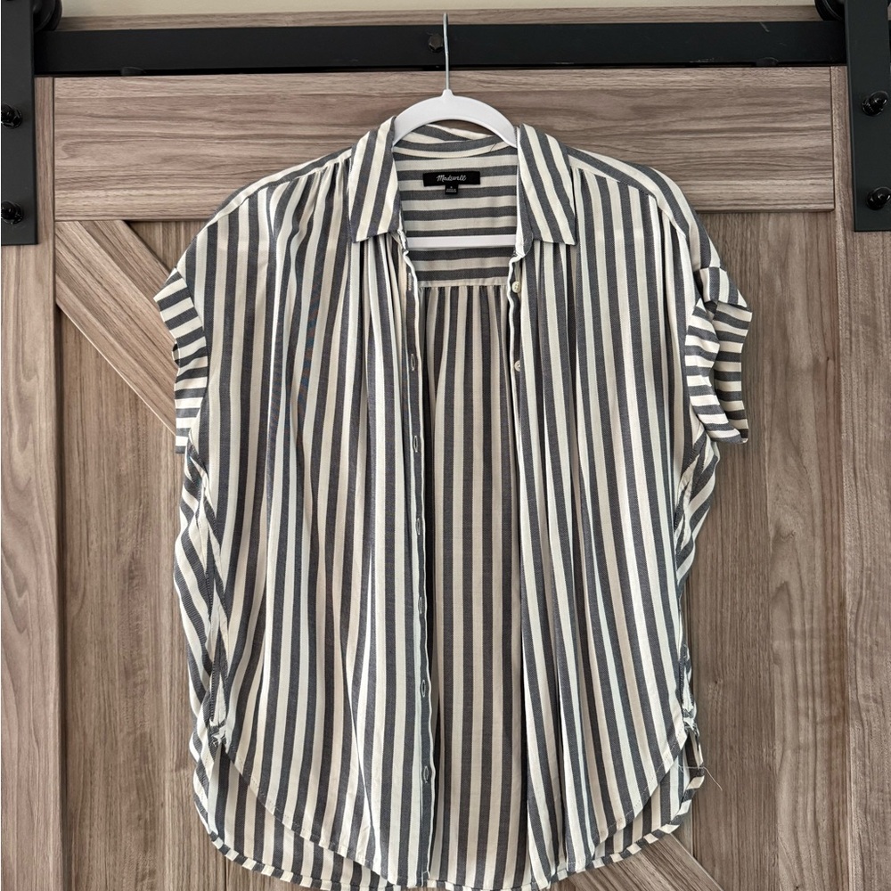 Madewell Black & White Vertical Stripe Button-Down Shirt